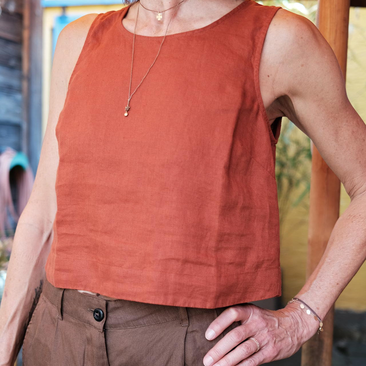 Luftiges Sommer-Outfit aus Leinen