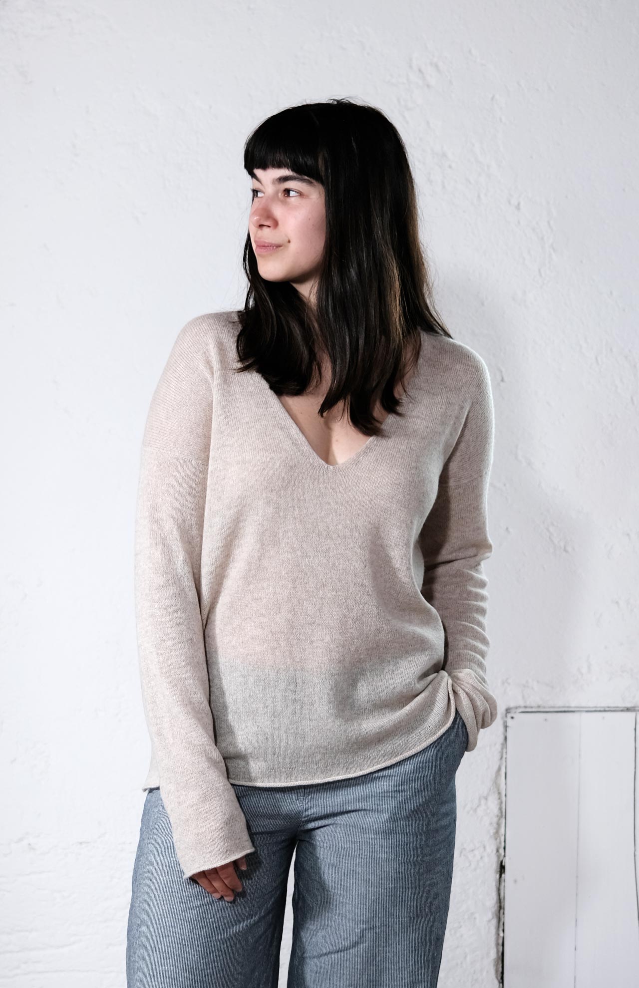 amon 1110218 boxy deep neck