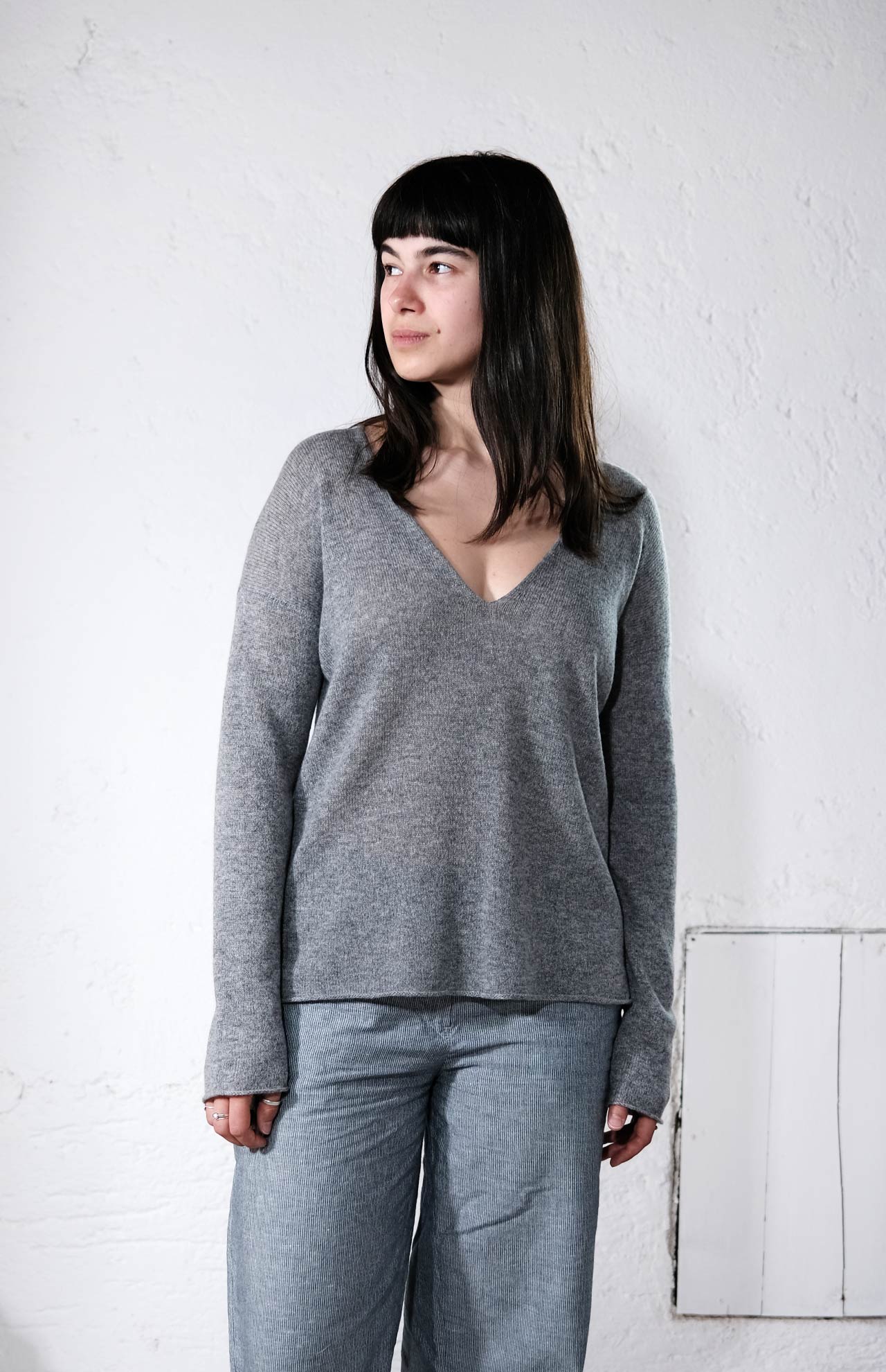 amon 1110218 boxy deep neck