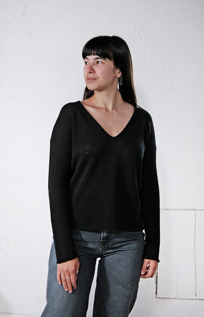 amon 1110218 boxy deep neck