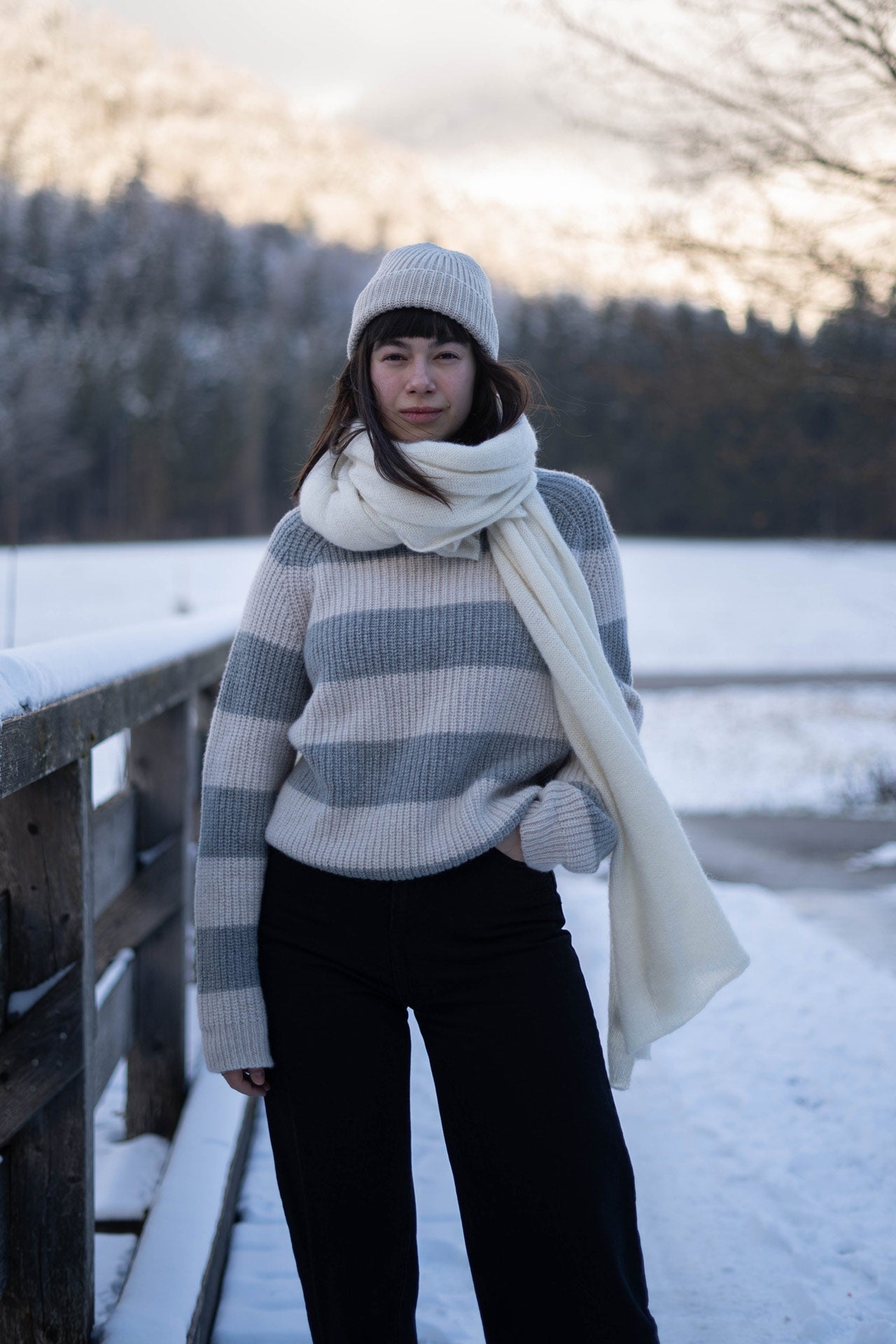 amon 1113000 Cashwool turtle sweater