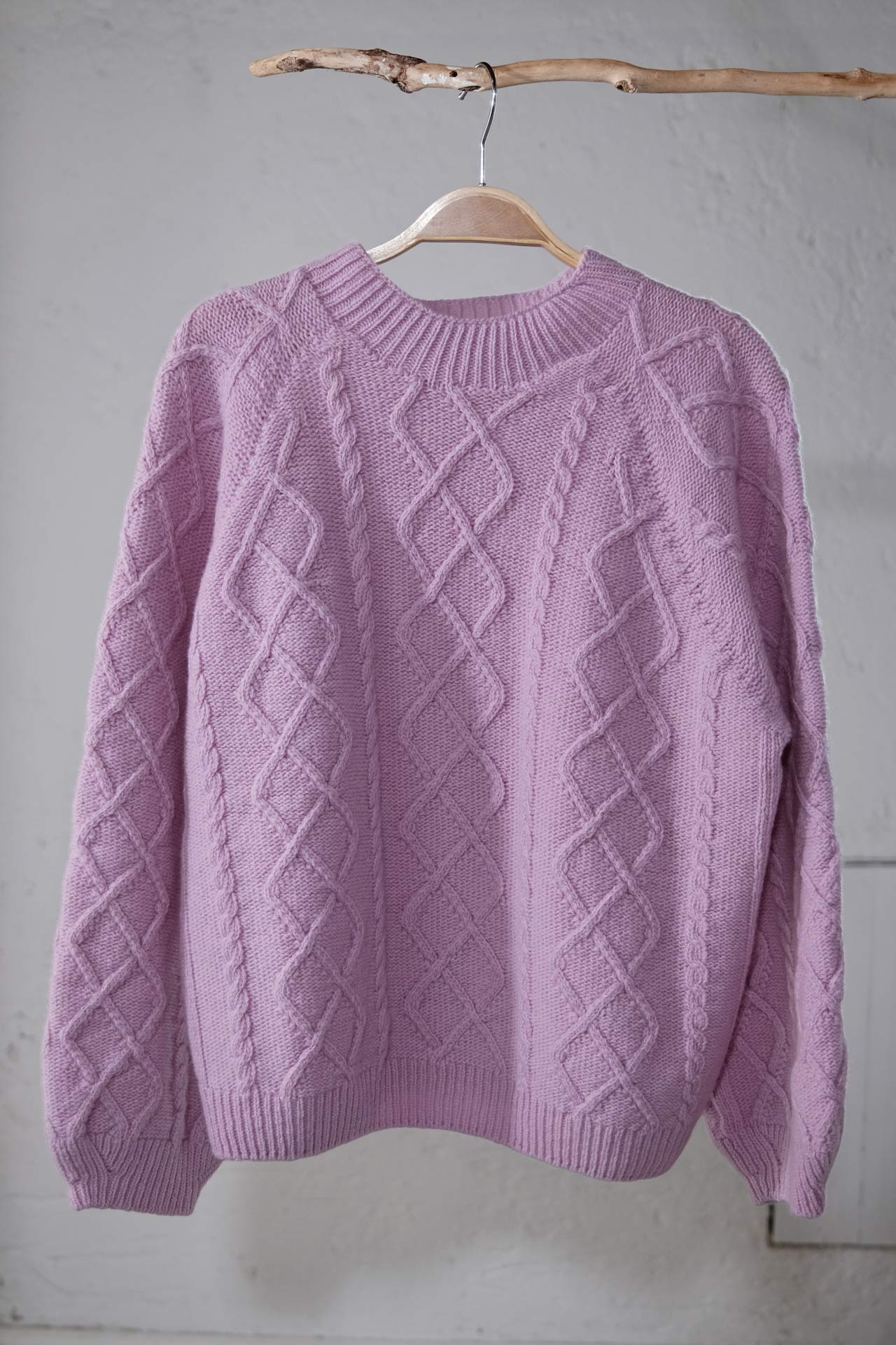 amon 1113001 Cashwool cable sweater