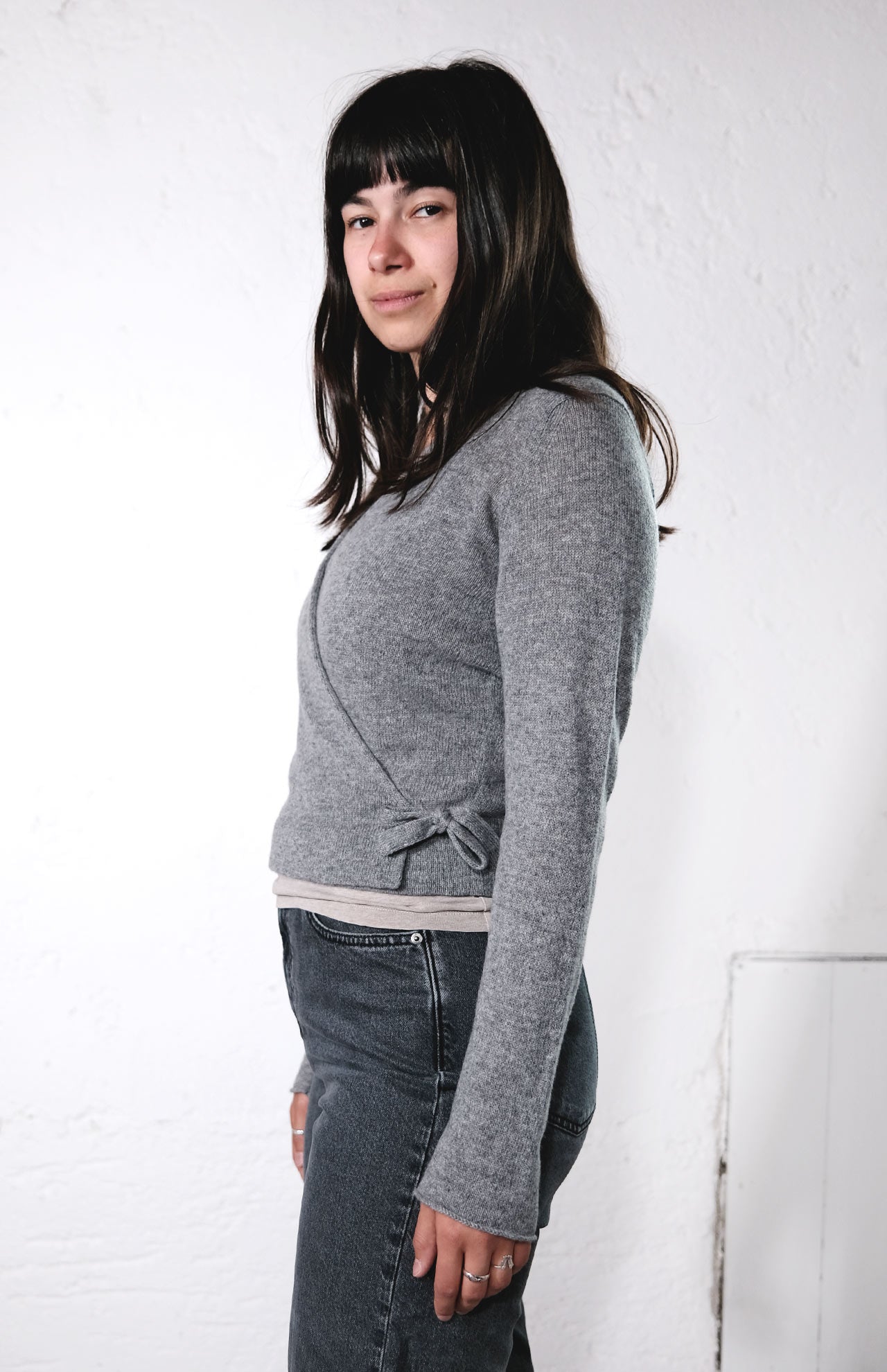 amon 1120220 short wrap cardigan