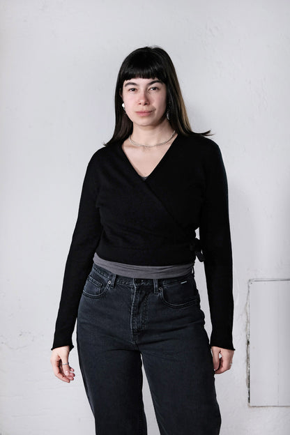 amon 1120220 short wrap cardigan