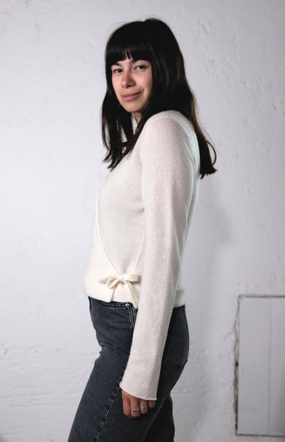 amon 1120220 short wrap cardigan