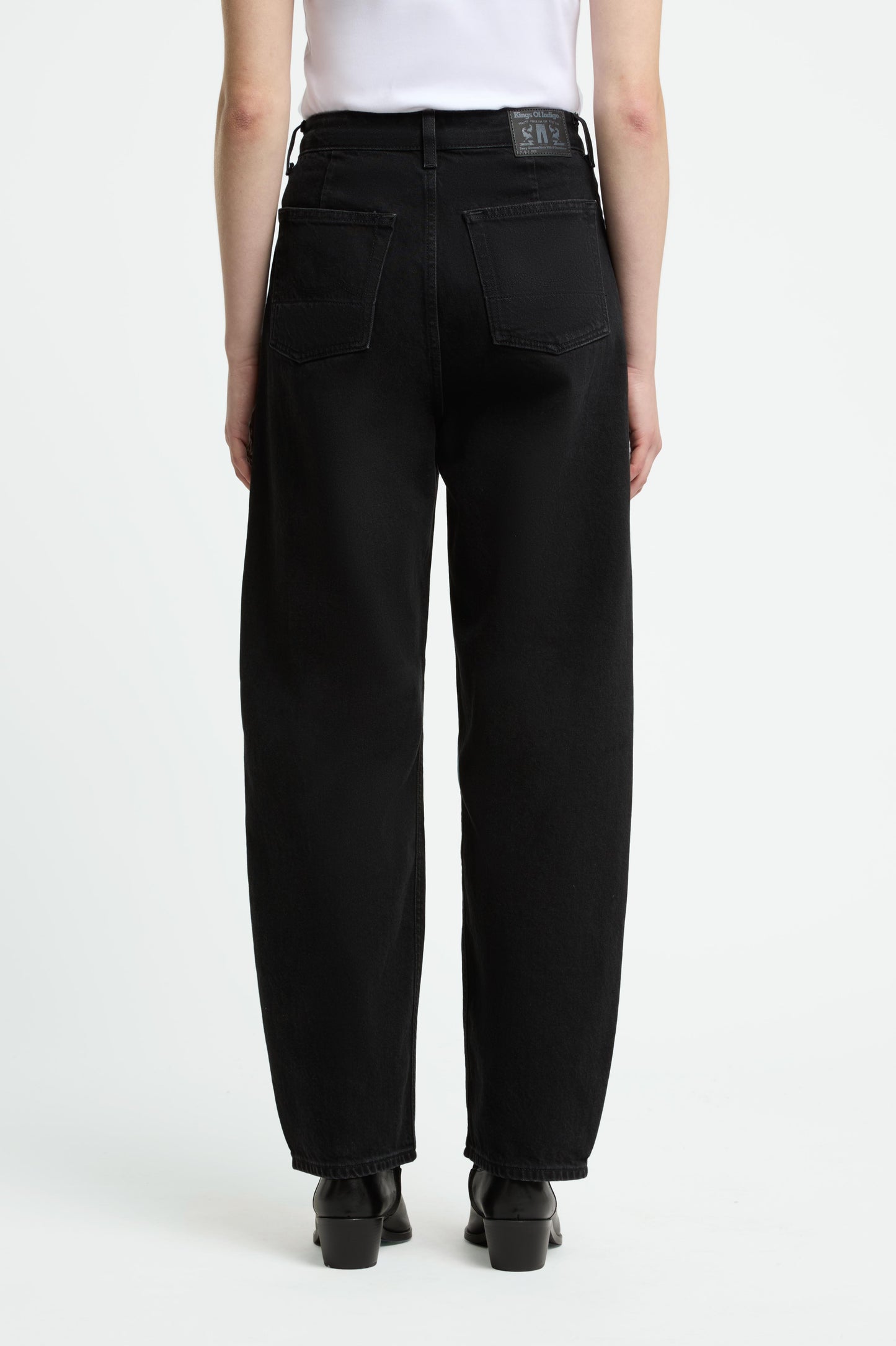 Kings of Indigo Jeans LEILA in HOLO BLACK USED