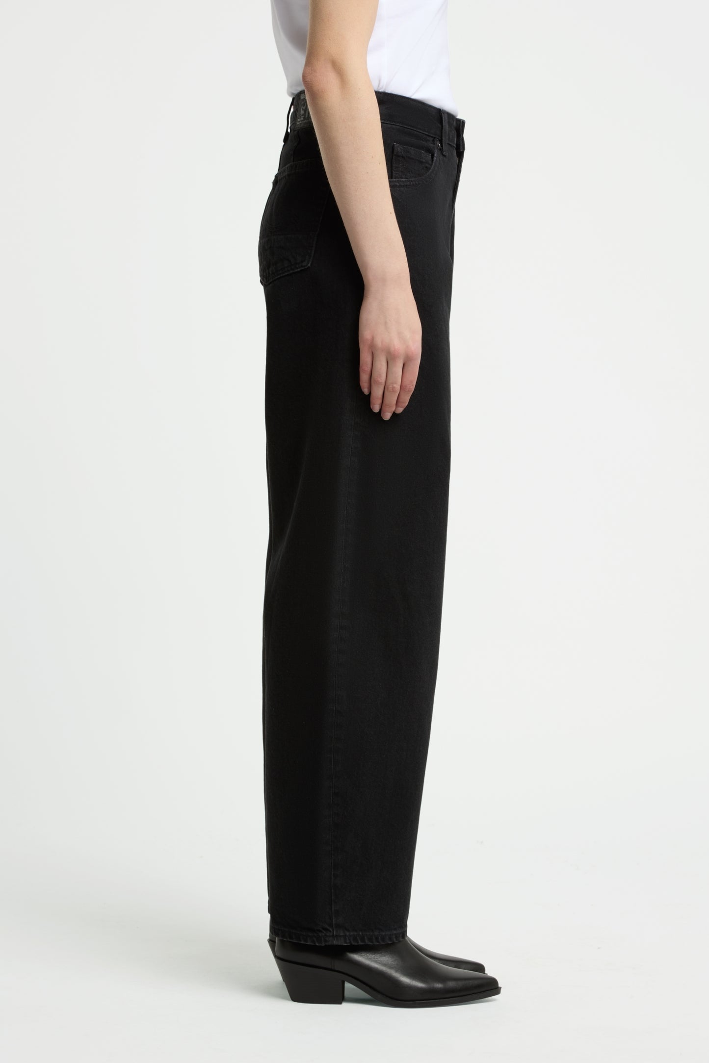 Kings of Indigo Jeans LEILA in HOLO BLACK USED