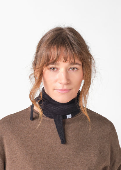 Klitmøller  Unisex  Violet small knit scarf  Scarfs