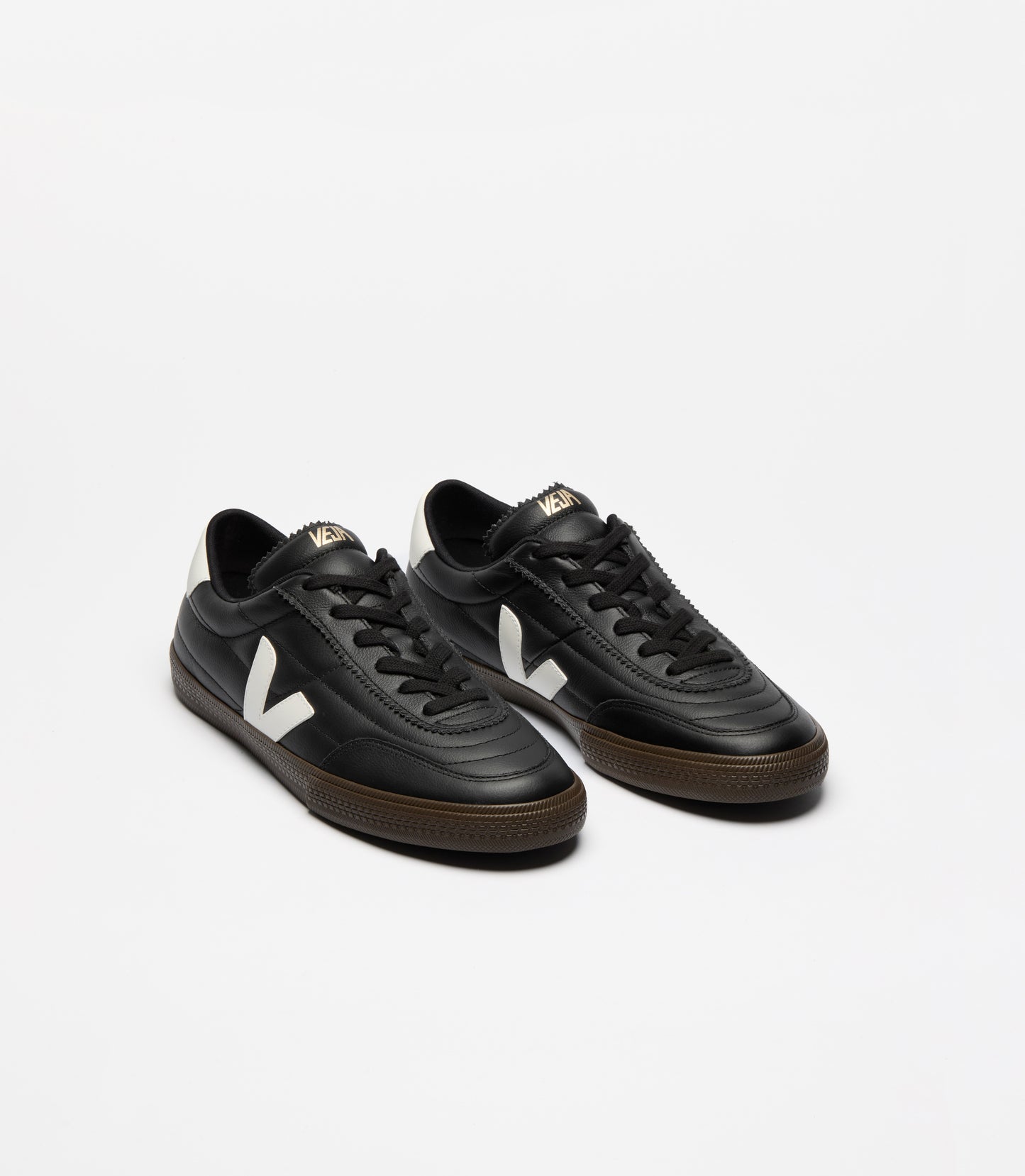 VEJA PANENKA O.T. LEATHER BLACK_WHITE MEN