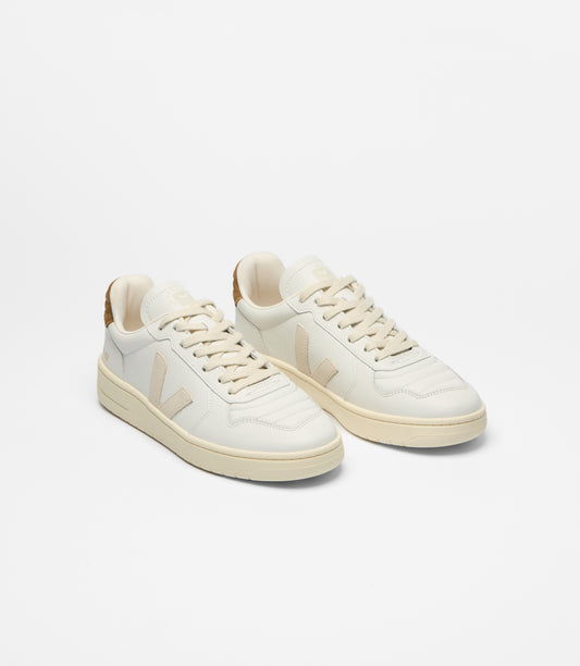 VEJA V-82 II GRAINED LEATHER WHITE_PIERRE_TENT MEN