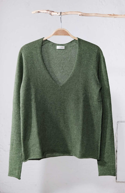 amon 1110203 luna v-neck cloud