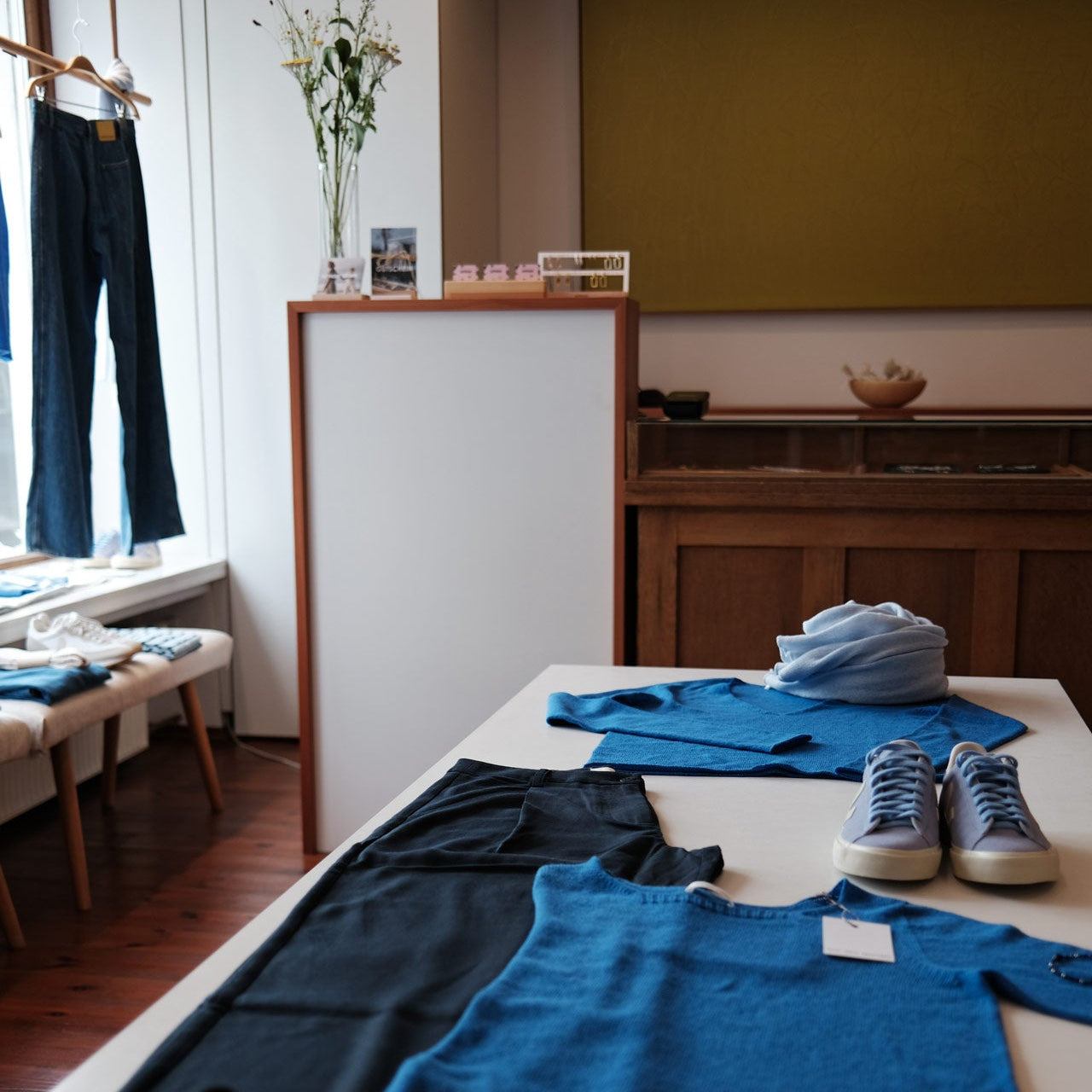 amon store prien