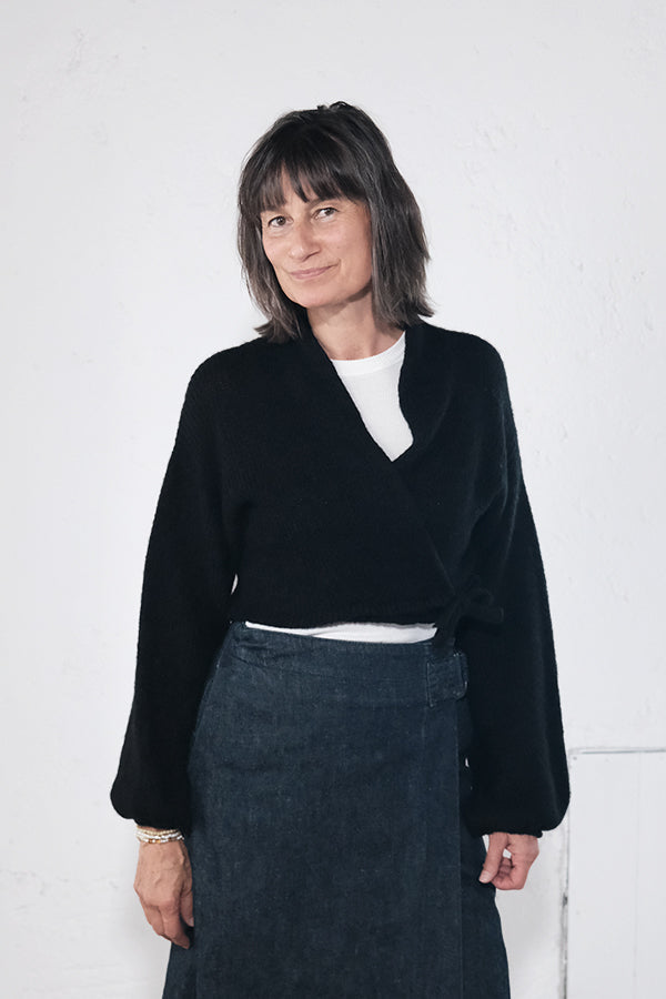 amon 1121505 fluffy puffed sleeve cardigan