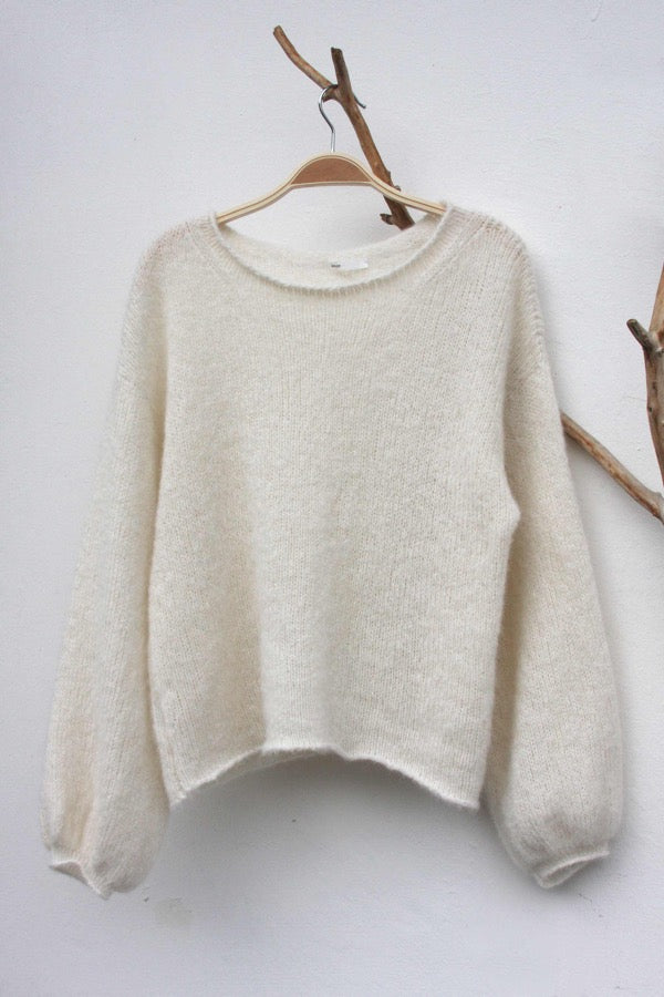 amon 1111508 fluffy puffed sleeve