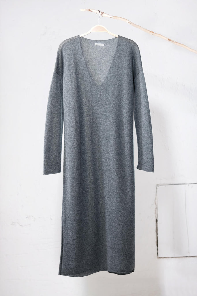 amon 1150200 deep neck dress