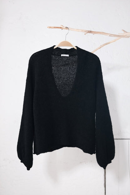 amon 1111509 fluffy kimono neck