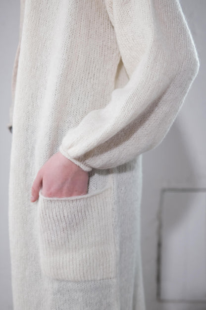 amon 1121506 fluffy puffed sleeve coat