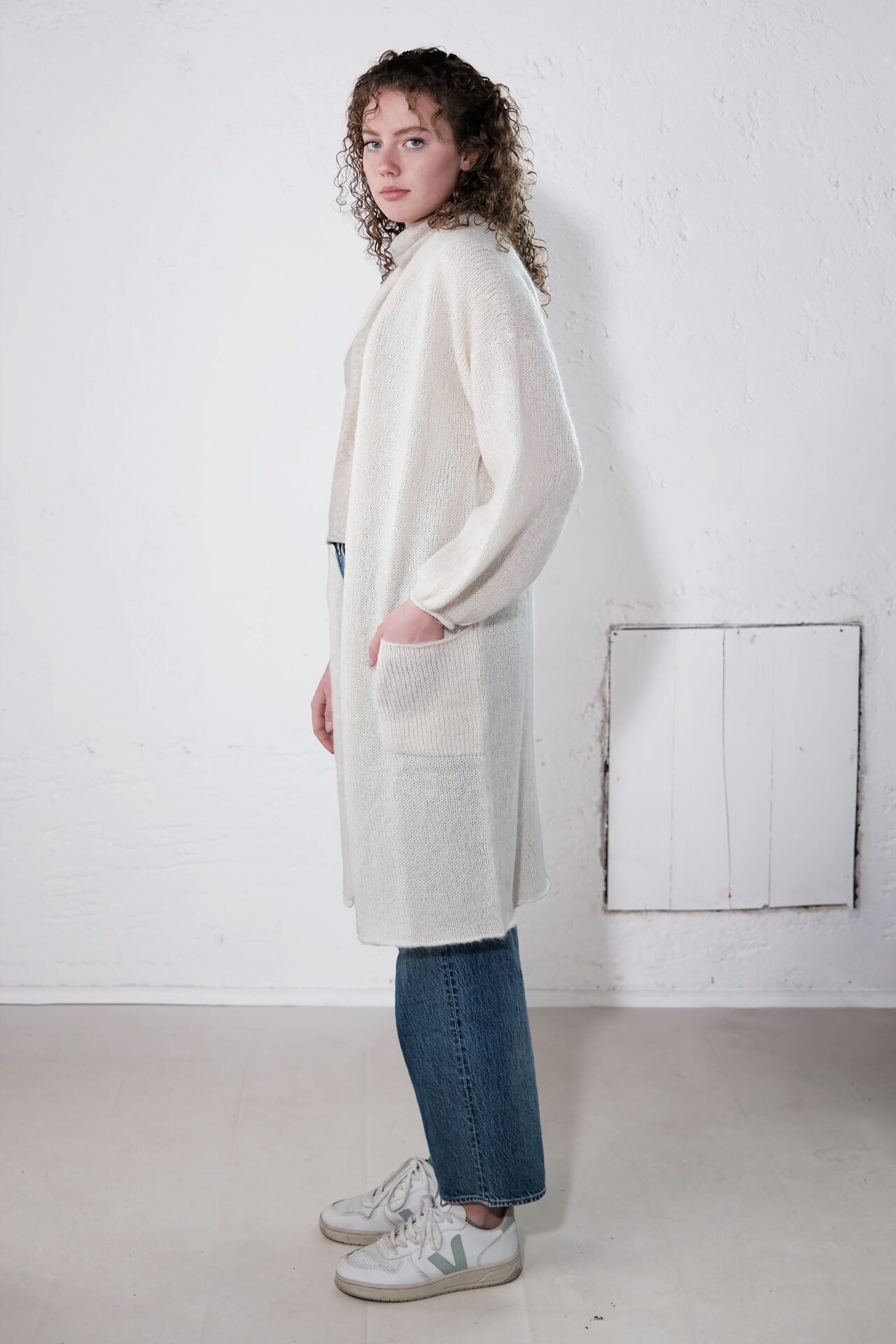 amon 1121506 fluffy puffed sleeve coat