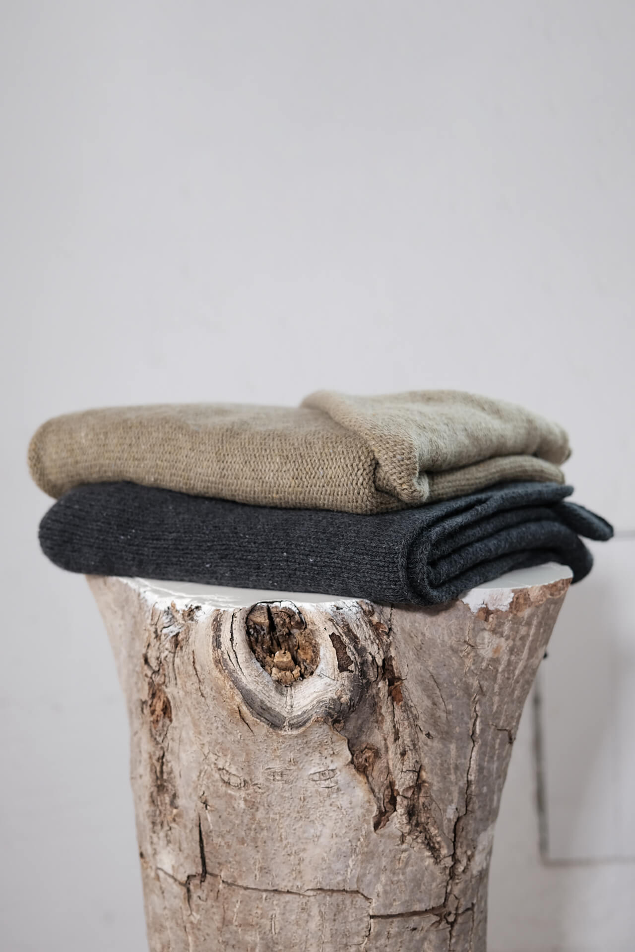 amon 1192302 scotland poncho